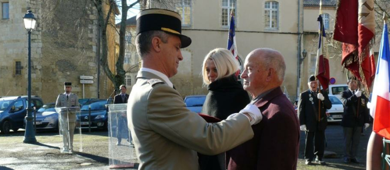Hubert Ducasse décoré de la médaille militaire