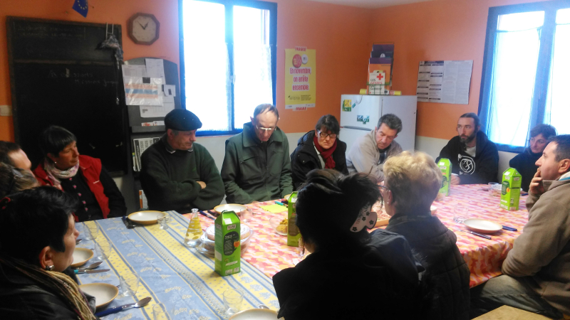 Repas de Noël aux Jardins Solidaires 