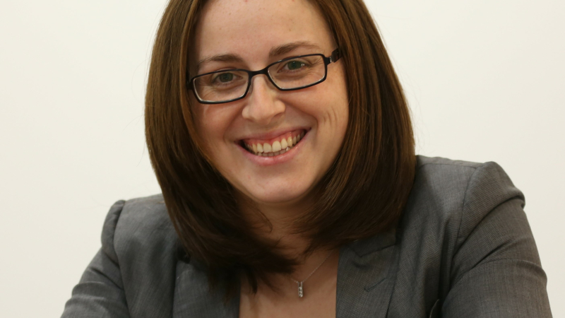 Save Politicus invite Mme Neto