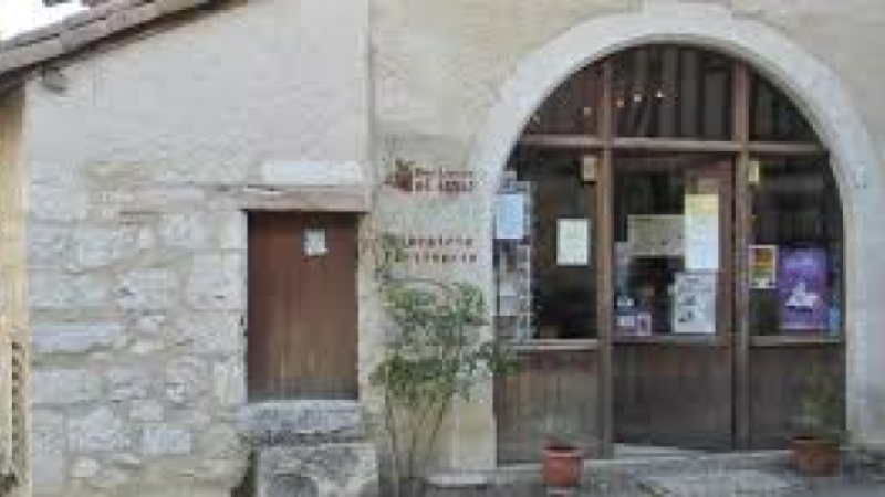 SARRANT - La Librairie- Tartinerie