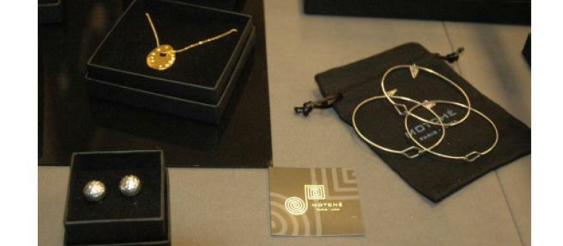 Musée des Jacobins à Auch : Des bijoux précolombiens en vente à la boutique 