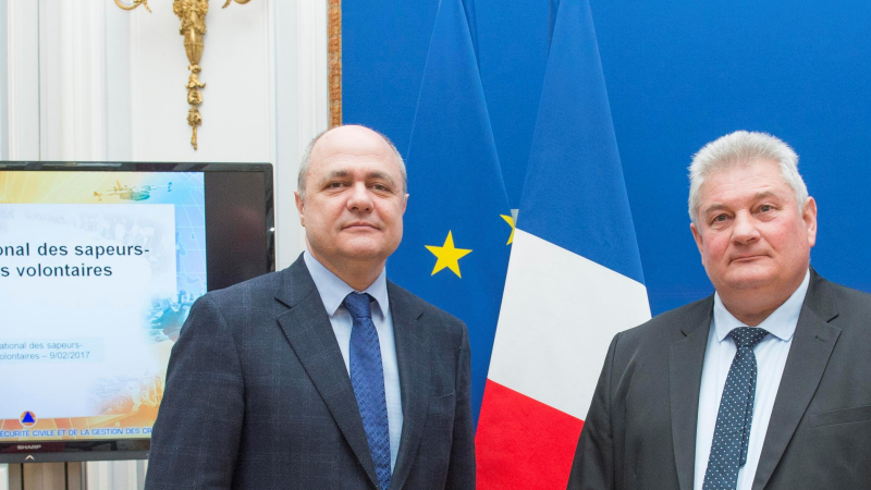 Les sapeurs-pompiers gersois salués par le ministre de l’Intérieur