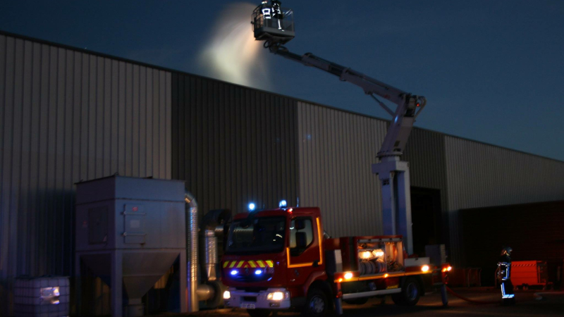 INCENDIE À LA SOCIÉTÉ ALIS AERO À SAINT-GERMÉ 