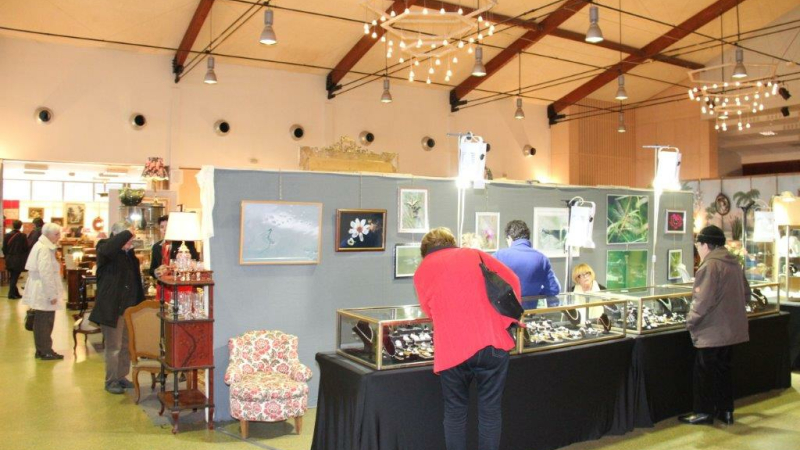Salon des antiquaires