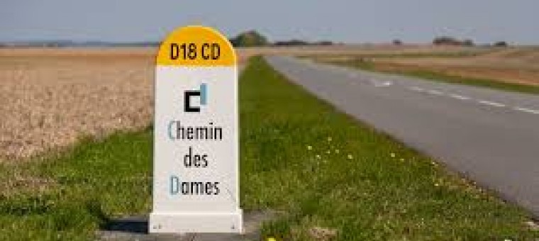 1418 chemin des dames borne.jpg