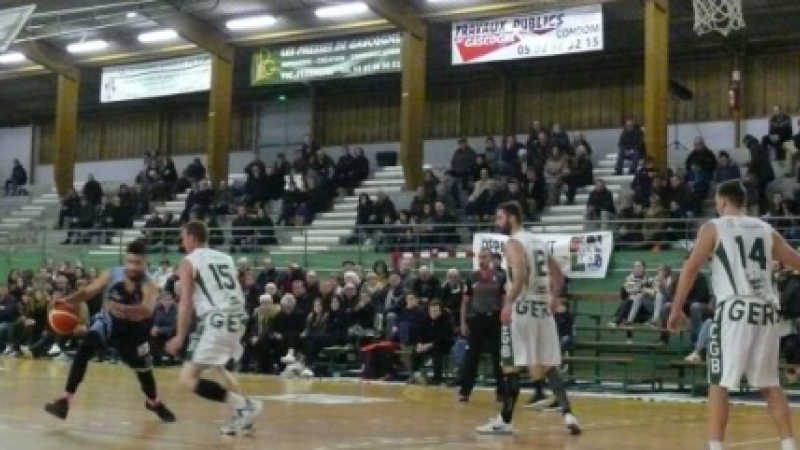 Basket-Ball Nationale 2 : Vendredi à 21 heures aux arènes, Valence-Condom reçoit Dax, un prétendant à l'accession
