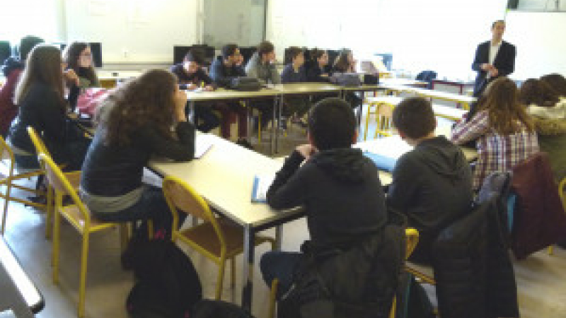 Cazaubon : Les troisièmes sont allés au forum des métiers