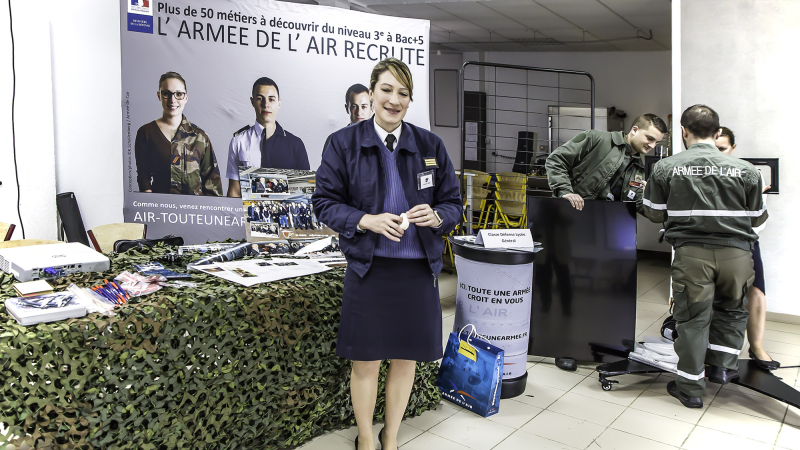 Nogaro – La Base de Mont-de-Marsan à la cité scolaire