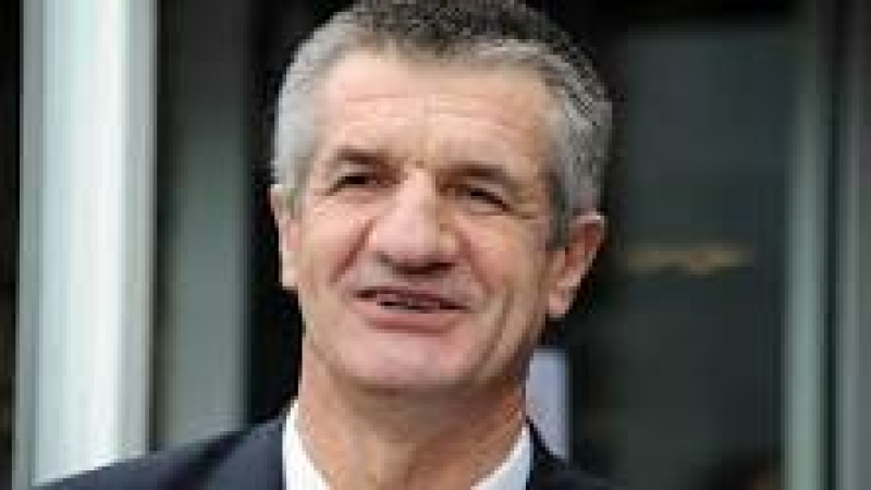 Jean Lassale a répondu à Romain Duport
