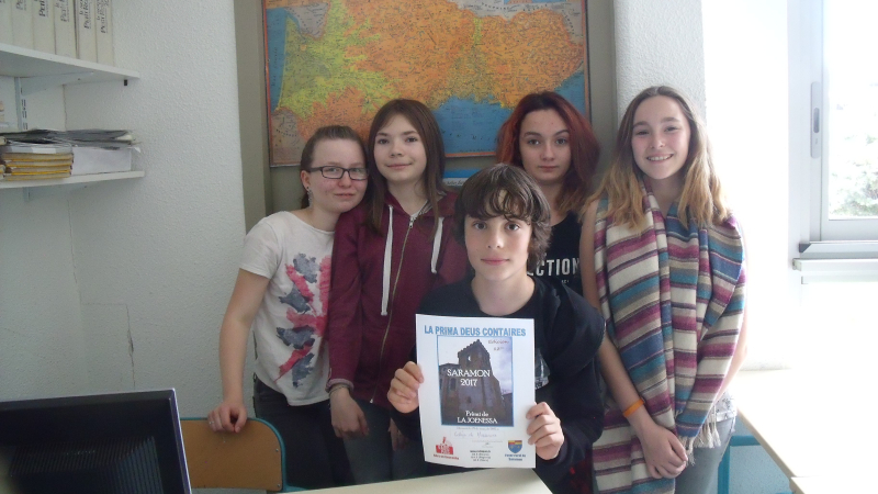 Les élèves de la section occitan  du Collège Beauregard 
