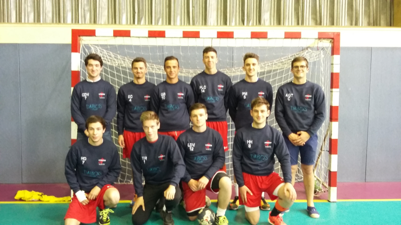 CONDOM  - Handball -