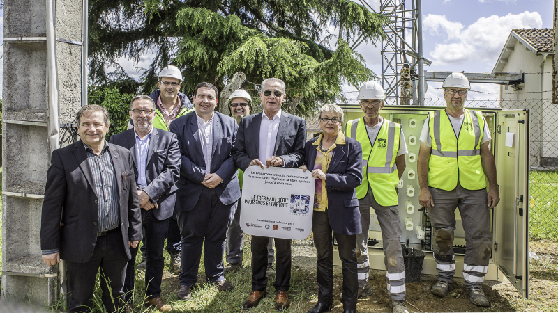 Nogaro – Des armoires pour le très haut débit avec la fibre optique