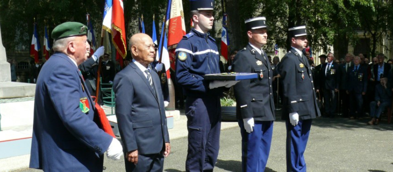 Auch : Commémoration du 8 mai