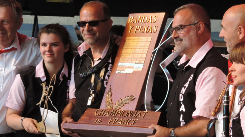 Palme d'or et champion de France la Banda Léo