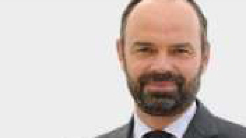 Nouveau gouvernement: 18 ministres et quatre secrétaires d’État