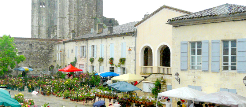 LA ROMIEU: Marché aux rosiers