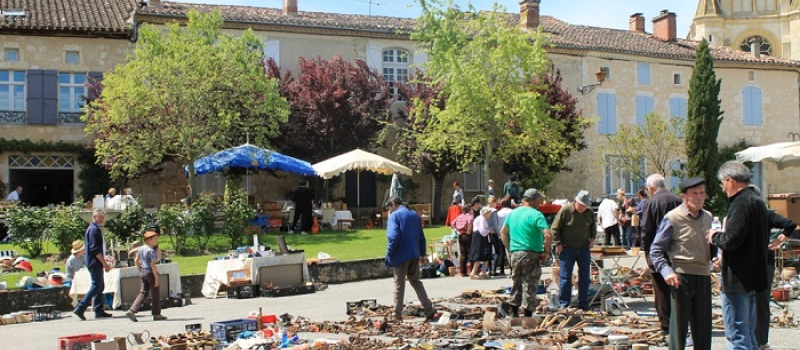 SAINT CLAR -  Floralies et vide-grenier reviennent ce dimanche 21 mai 