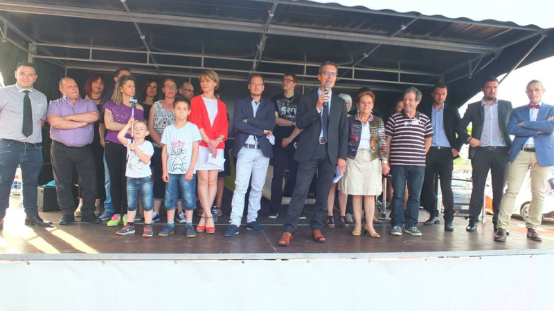 Inauguration du Carrefour Contact à Valence-su-Baïse.