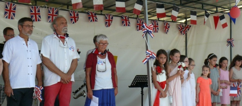 Saint-Puy : May Day sous le signe du recueillement car ce n'était pas possible d'oublier les victimes de l'attentat de Manchester