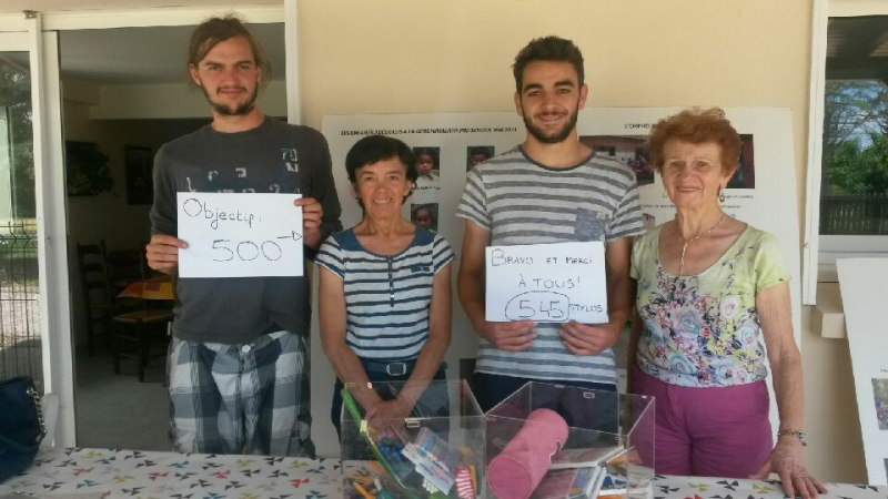Gers Himalaya, 500 stylos pour le Népal