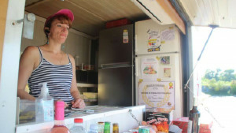 Estang , Nogaro, Condom : Sabine De Castro  a ouvert la Tour de Pizz