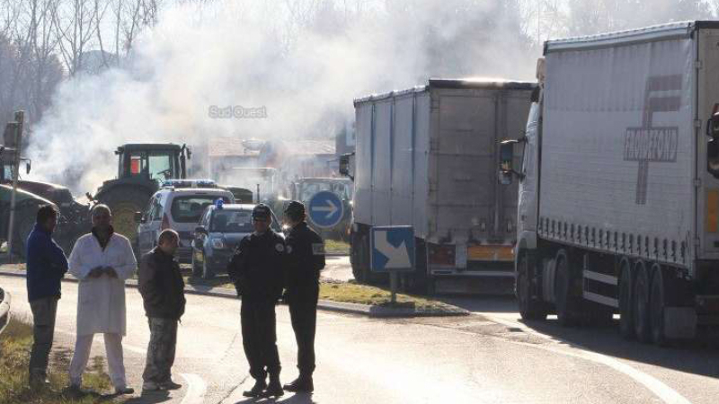 Blocage de la circulation a Auch