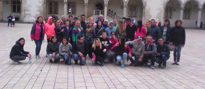 Jeunes du Complexe de Pagès Beaumarchès à Cracovie