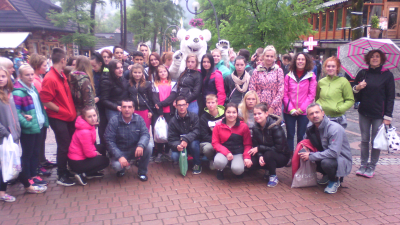 Jeunes du Complexe de Pagès Beaumarchès en Pologne