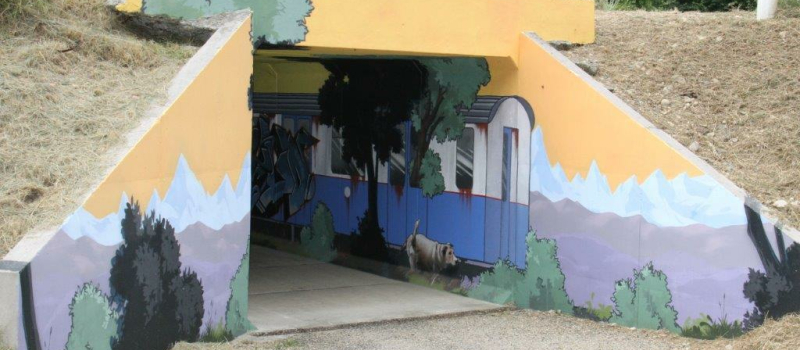 A découvrir, une fresque graffiti sur la Voie verte de l’Armagnac