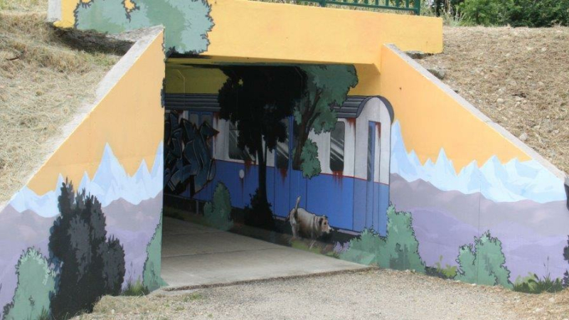 A découvrir, une fresque graffiti sur la Voie verte de l’Armagnac