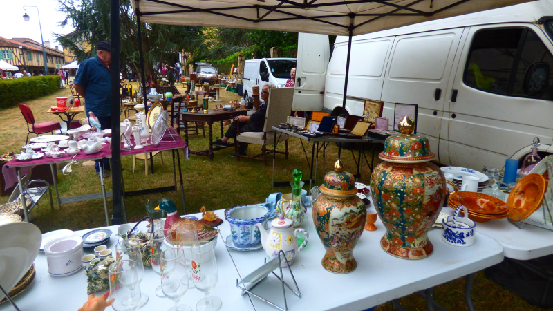 Tillac Foire à la brocante