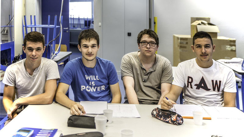 Nogaro – Réussite de 3 bac pro dans la filière ingénieur