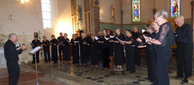 Tillac un beau concert avec les Saint Martin Singers