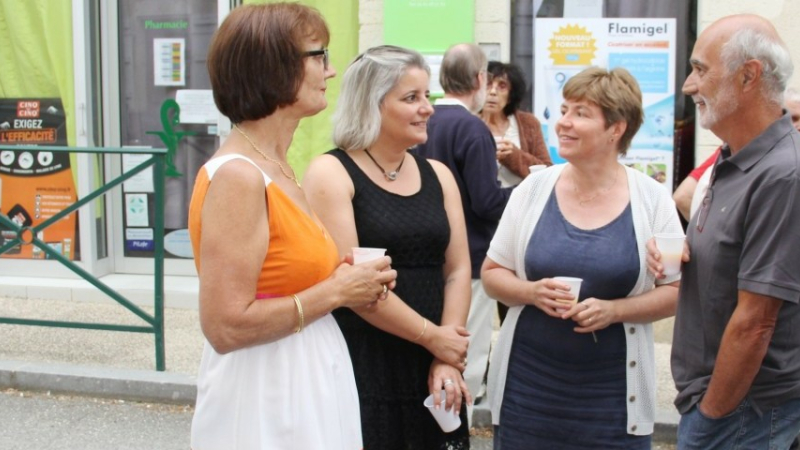 Valence sur Baïse : Un commerce de proximité, la pharmacie, a fêté son anniversaire