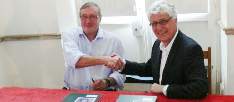Michaël Simonow offre au département 40 œuvres du peintre anglais Ken Paine