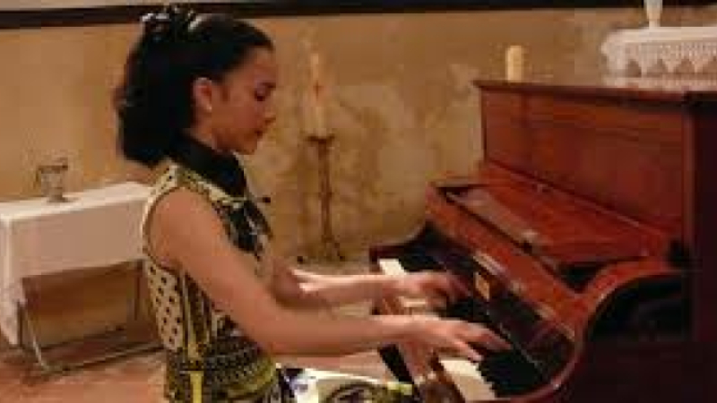  Lydie Solomon en concert à Castenau Magnoac