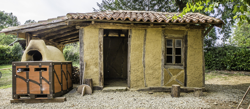 Lupiac a construit un four à pain et sa maison XVIIe