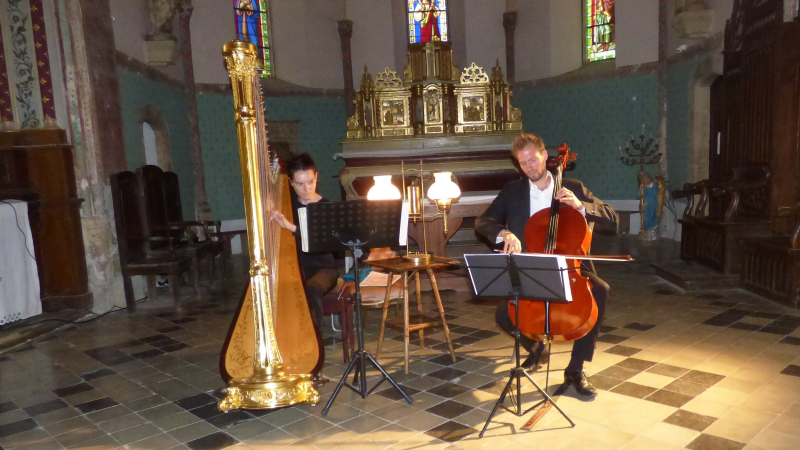 Tillac Les mélomanes ont vibré aux sons du violoncelle et de la Harpe