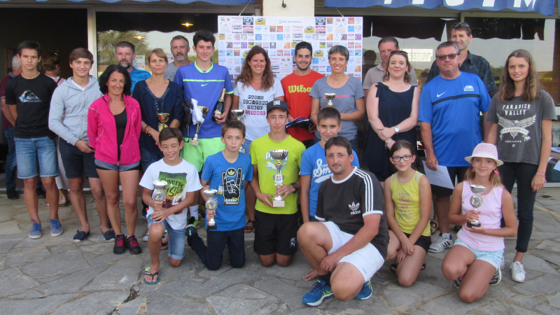 Le tennis club attaque la rentrée de pied ferme