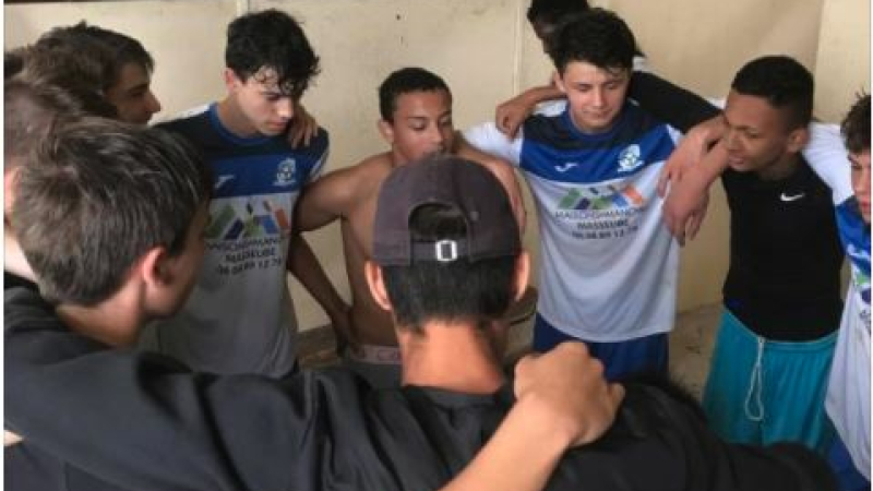 FCM, tout comme leurs aînés les jeunes attaquent fort