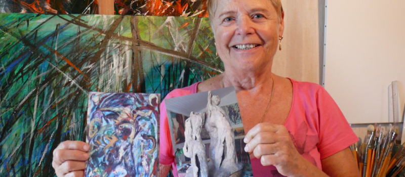 Une gersoise au salon d'art d'Agen