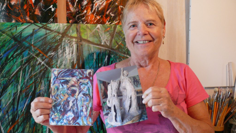Une gersoise au salon d'art d'Agen