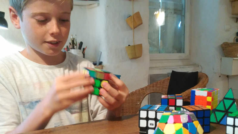 Rubik's Cub quand tu nous tiens