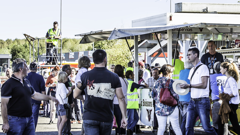 Nogaro – Classic Festival: les vieux coucous attirent le public