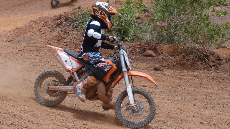 Moto- Cross Caillavet