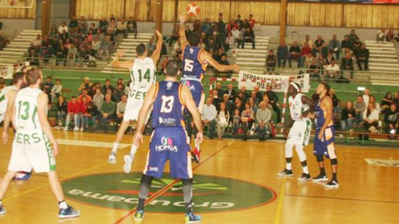 Basket-ball : Valence-Condom et Auch chutent en Lot-et-Garonne