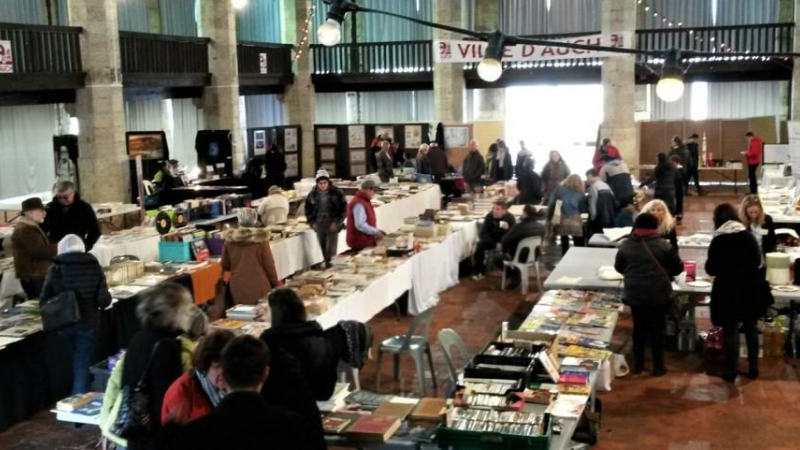 Auch - Première pour le Salon du Livre 