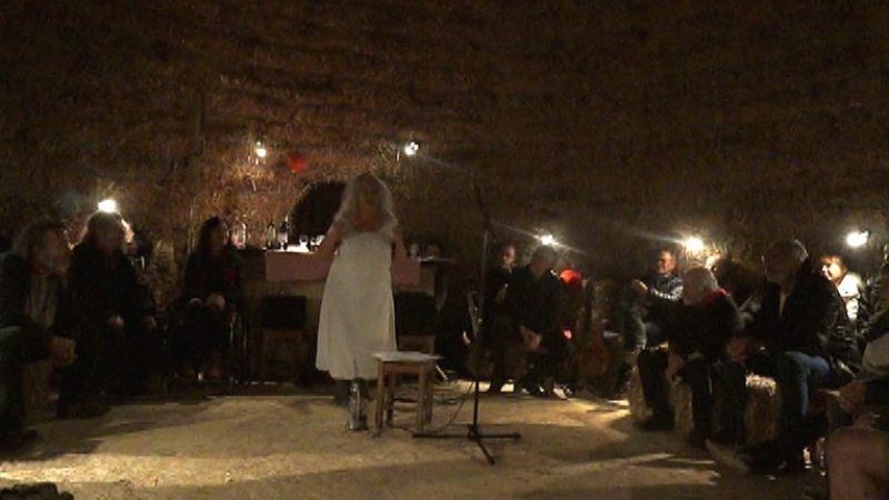 soirée poétique sous la paille