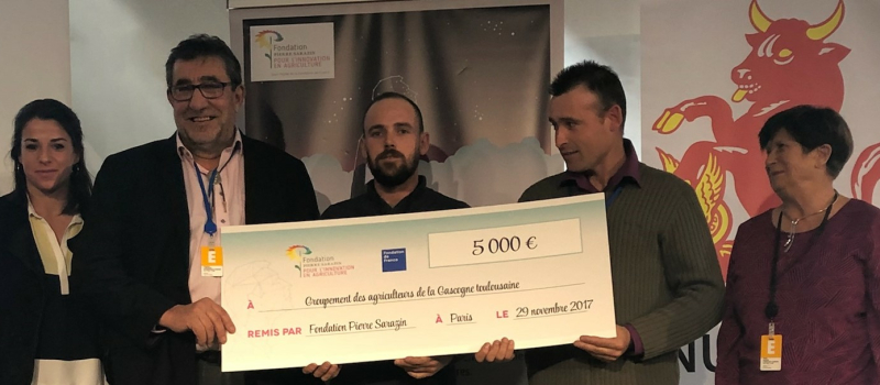 L’Isle jourdain  Le Groupement des Agriculteurs  reçoit le 2ième prix de la Fondation Pierre Sarazin.