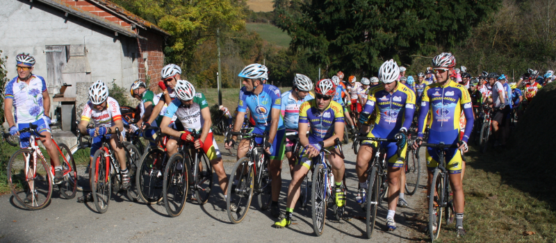 En selle pour AAST